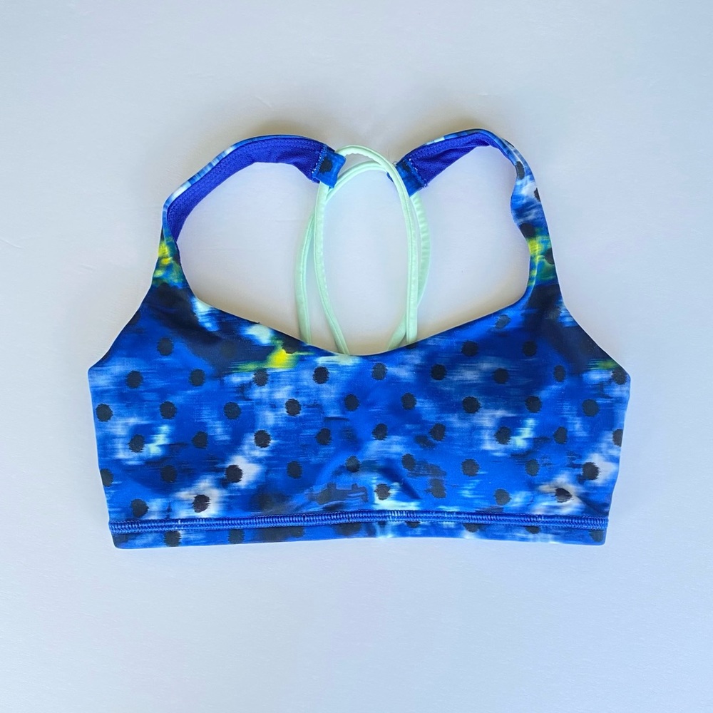 Lululemon Free To Be Sports Bra
